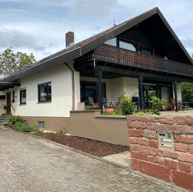 Foto - Erstbezug nach Kernsarnierung - 1.450,00&nbsp;EUR Kaltmiete, ca.&nbsp; 115,00&nbsp;m&sup2;