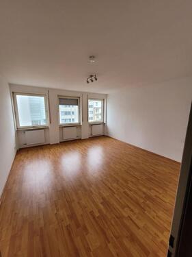 Foto - Schöne 4-Zimmer Wohnung (106qm) in zentraler Lage Pforzheims