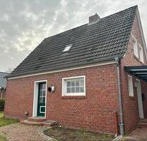 Gemütliches Haus mit Garten - 1.100,00&nbsp;EUR Kaltmiete, ca.&nbsp; 80,00&nbsp;m&sup2; in Weener (PLZ: 26826)
