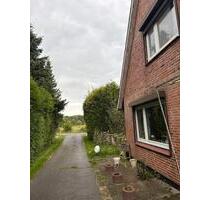 Haus im Grünen mit Einliegerwohnung mit Kachelofen - Selent