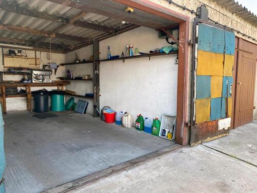 Foto - Garage in Eberswalde-Finow (Wolfswinkel) mit Stromanschluss