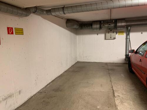 Foto - Tiefgaragenstellplatz Erlangen Innenstadt zu vermieten