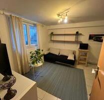 Möblierte 2-Zimmer-Souterrainwohnung in Mainz-Münchfeld