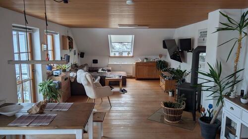 Foto - Sonnige 5-Zimmer Dachgeschosswohnung in Argenbühl