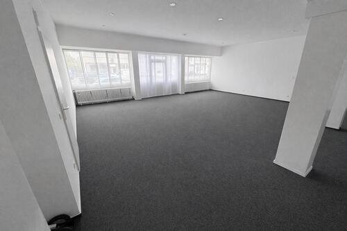 Foto - Büro- Ladenfläche Pflegedienst Praxis mit 240 m²