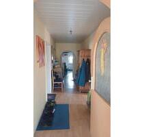Schöne 150qm2 Wohnung in einem alleinstehenden 3-Familienhaus - Bebra
