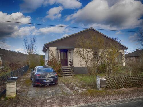 Foto - Einfamilienhaus zum Kaufen in Vöhl