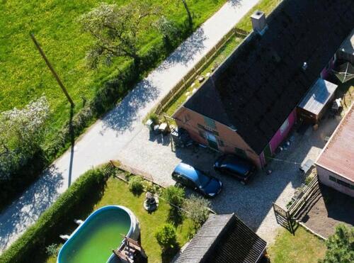 Foto - Doppelhaushälfte mit Ackerland - 280.000,00&nbsp;EUR Kaufpreis, ca.&nbsp; 110,00&nbsp;m&sup2;