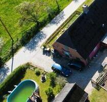 Doppelhaushälfte mit Ackerland - 280.000,00&nbsp;EUR Kaufpreis, ca.&nbsp; 110,00&nbsp;m&sup2; in Grebin (PLZ: 24329)