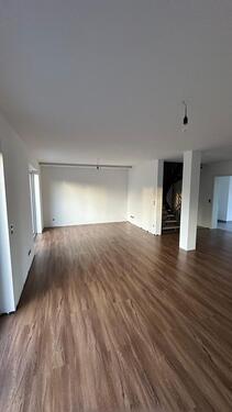 Foto - 5 Zimmer Doppelhaushälfte zur Miete in Roth
