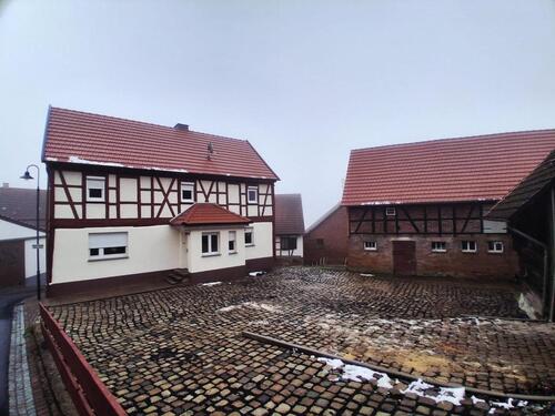 Foto - Bauernhaus zu vermieten - 990,00&nbsp;EUR Kaltmiete, ca.&nbsp; 130,00&nbsp;m&sup2;
