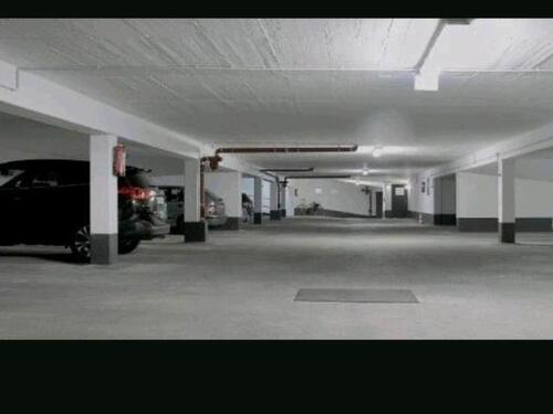 Foto - Tiefgarage mit Videoüberwachung
