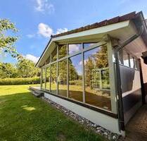 Modern. EFH mit Garten, Wärmepumpe, PV-Anlage & Wintergarten - Gelting