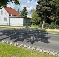 Haus in Döbern mit Garagen und Nebengebäuden zum Verkauf