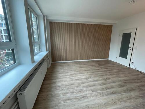 Foto - Heller Praxisraum Zentrale Lage
