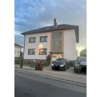 Gepflegte Dachgeschoss Wohnung - 950,00 EUR Kaltmiete, in Maintal (PLZ: 63477)
