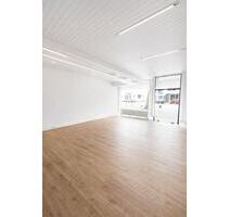 Vielseitig einsetzbare Gewerbeimmobilie in Weinheim zu vermieten