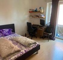 Zimmer in zentraler WG in Bochum für zwei Monate frei (20 m²)