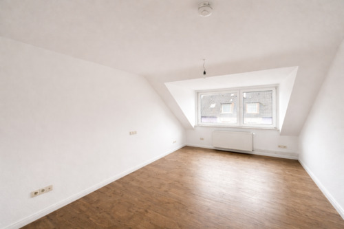 Foto - 3 Zimmer Dachgeschoßwohnung zur Miete in Bremerhaven