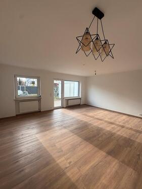 Foto - 7 Zimmer Reihenhaus in Neufahrn bei Freising