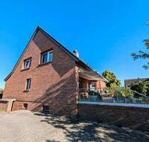 Schönes Einfamilienhaus mit großem Grundstück - Tülau