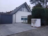 Foto - Vechta: Einfamilienhaus mit zwei Garagen