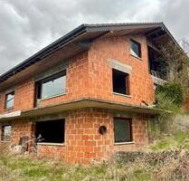 36304 Alsfeld, Dreistöckiges Einfamilienhaus (Rohbau) in Alsfeld