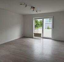 Helle, renovierte 2ZKBB Wohnung mit EBK, Tageslichtbad, Keller - Budenheim