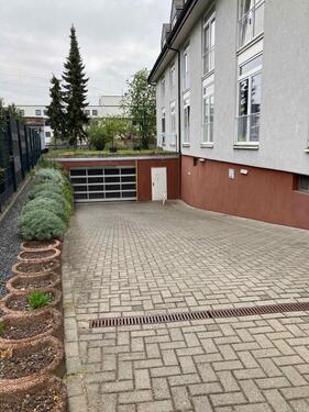 Foto - PKW Parkplatz,Garage,Tiefgarage,Stellplatz NäheLöhrcenter Koblenz