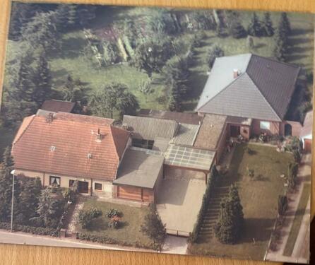 Foto - Haus mit Garage zu verkaufen - 250.000,00 EUR Kaufpreis,