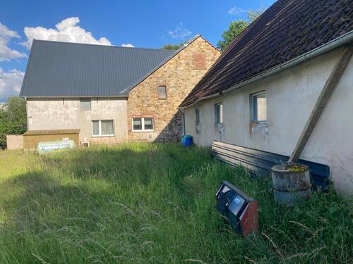 Foto - Bauernhof Resthof Pferdehaltung Stallungen Weiden Wald Acker 7ha