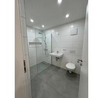 Modernes Einfamilienhaus mit eigenem Garten und viel Stauraum - Ingolstadt Nordost