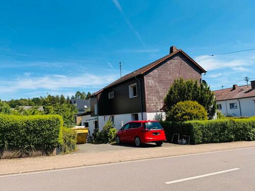Foto - 8 Zimmer Einfamilienhaus zum Kaufen in Losheim am See
