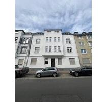 SANIERTE 3,5-Zimmer-Wohnung in Gelsenkirchen-Schalke zu vermieten!