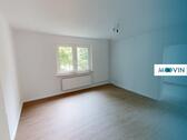 Foto - **Helle und sanierte 3-Zimmer-Wohnung mit Badewanne**