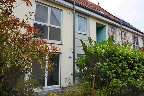 Foto - ULM MODERNES REIHENHAUS VERMIETEN TOP LAGE