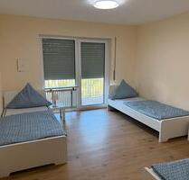 Zum Vermieten 3 Zimmer Wohnmung Mit Balkon - Fürth Bislohe