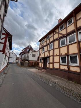 Foto - Ein Haus zum Verkauf von privat, das fertig zur Sanierung ist.