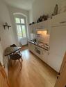 Foto - Großes möbliertes Zimmer mit Balkon in ruhiger Altbauwohnung in W