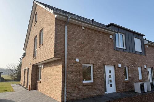 Foto - 5 Zimmer Doppelhaushälfte zur Miete in Toppenstedt