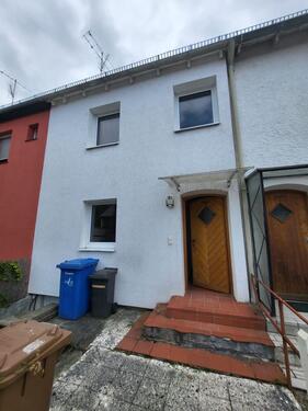 Foto - Reihenmittelhaus in Straubing - 1.150,00&nbsp;EUR Kaltmiete, ca.&nbsp; 105,00&nbsp;m&sup2;