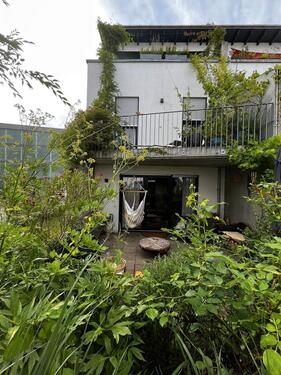 Foto - Großzügiges KfW-Reiheneckhaus mit 5 Zimmern, Garten, 2 Parkpl.