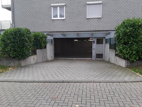 Foto - TG-Stellplatz, Garage, Oldtimer, Doppelparker