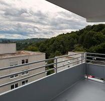 3 ZKB mit Balkon u. Garage. Siegen zentral