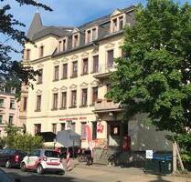 Schöne 4-Raum Mansarde mit Einbauküche + Wanne u. Dusche + G-WC!! KFZ-Stellplatz im Hof! - Dresden Blasewitz