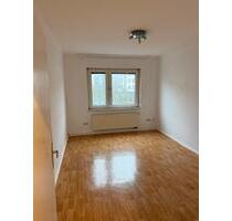 2 ZKB mit Balkon - 420,00 EUR Kaltmiete, ca.  65,00 m² in Pirmasens (PLZ: 66955) Niedersimten