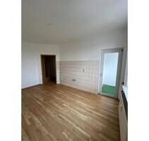 2 Raum Wohnung mit Balkon in Gera Quellenstraße 3. OG