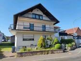 Foto - Mehrfamilienhaus mit Werkstatt, 3 Garagen & Baugrundstück