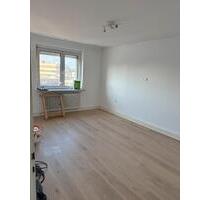 3 Zimmer Wohnung mit Balkon und Gartennutzung - Mönchengladbach West