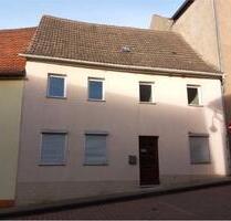 Haus in Gerbstedt mit großem Garten zu verkaufen